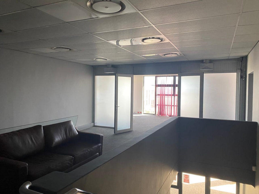 To Let commercial Property for Rent in Stikland Western Cape